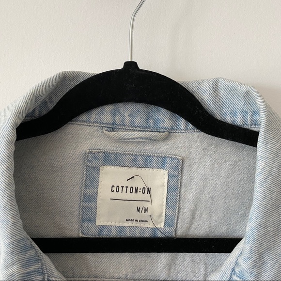 Cotton On cropped denim jacket - Picture 2 of 4